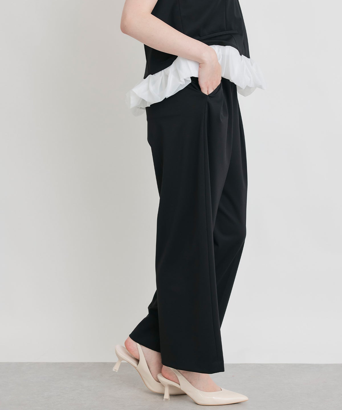 model：H160　着用サイズ：S（セットアップで）