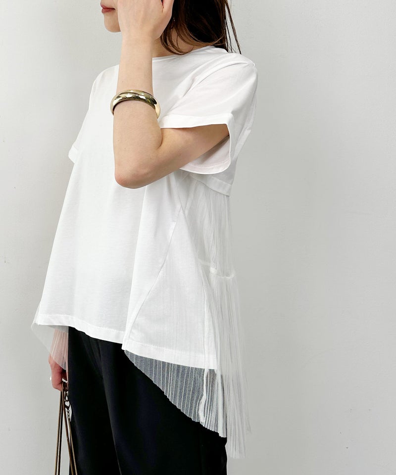 model：H164　着用サイズ：M　オフホワイト