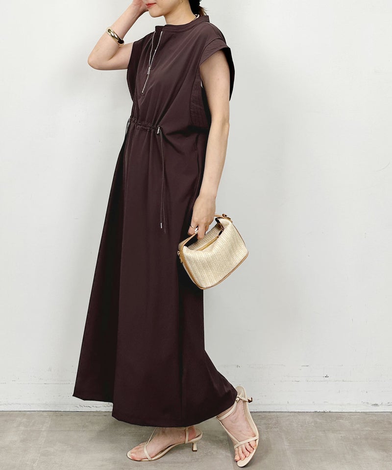 model：H164　着用サイズ：M　ブラウン