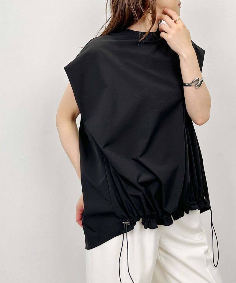 model：H164　着用サイズ：M