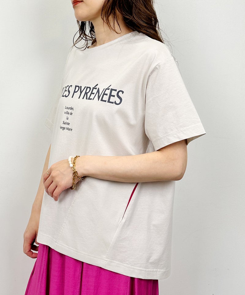 model：H164　着用サイズ：M　グレイッシュベージュ