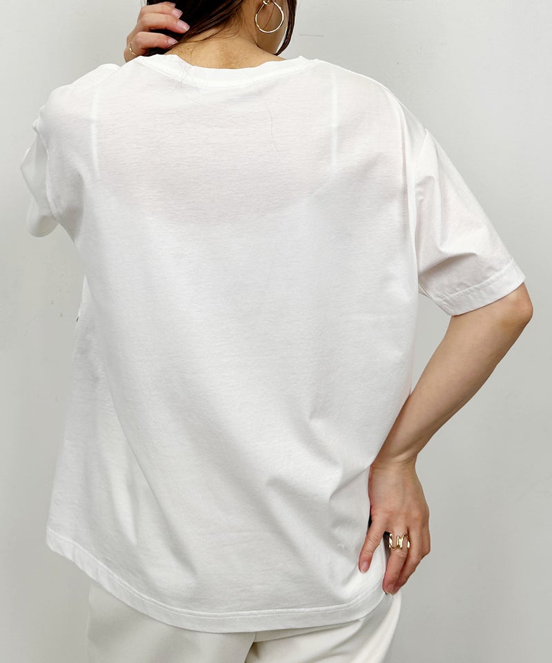 model：H164　着用サイズ：M　オフホワイト