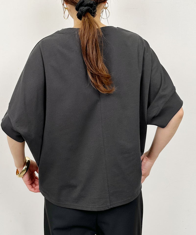 model：H164　着用サイズ：M　チャコールグレー