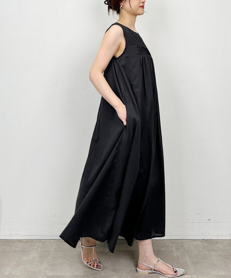 model：H164　着用サイズ：M　チャコールグレー