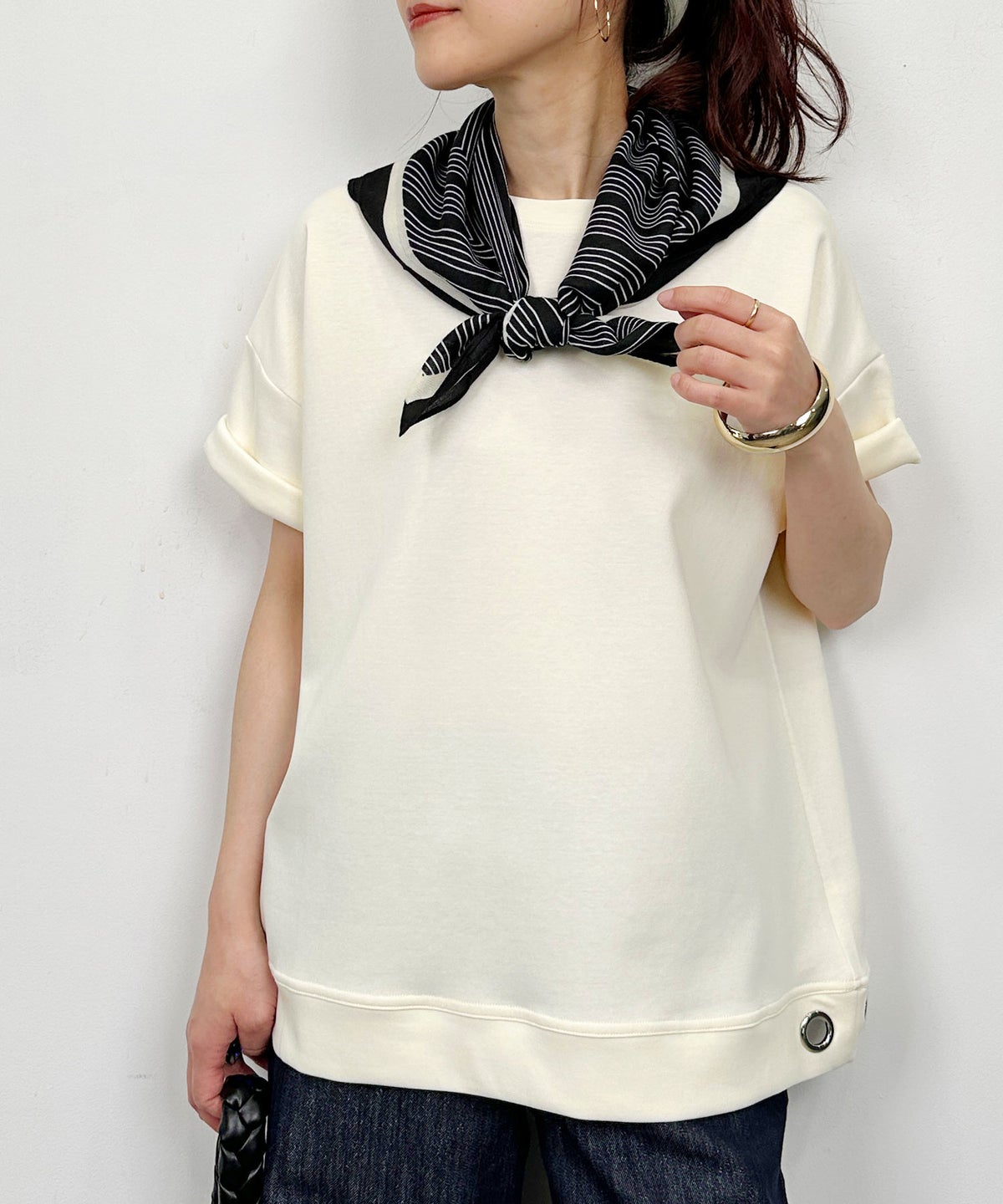 model：H164　着用サイズ：M　アイボリー