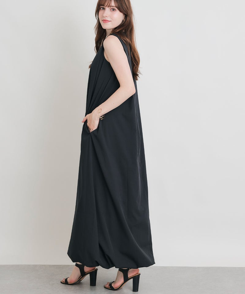 model：H160　着用サイズ：M　ブラック
