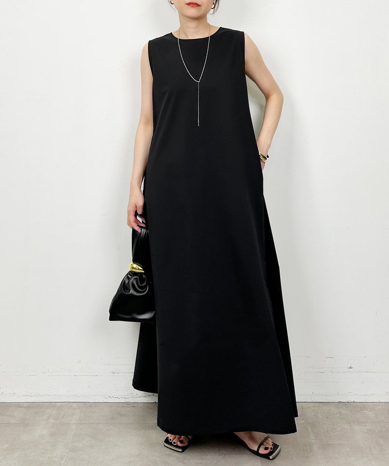 model：H164　着用サイズ：M　ブラック
