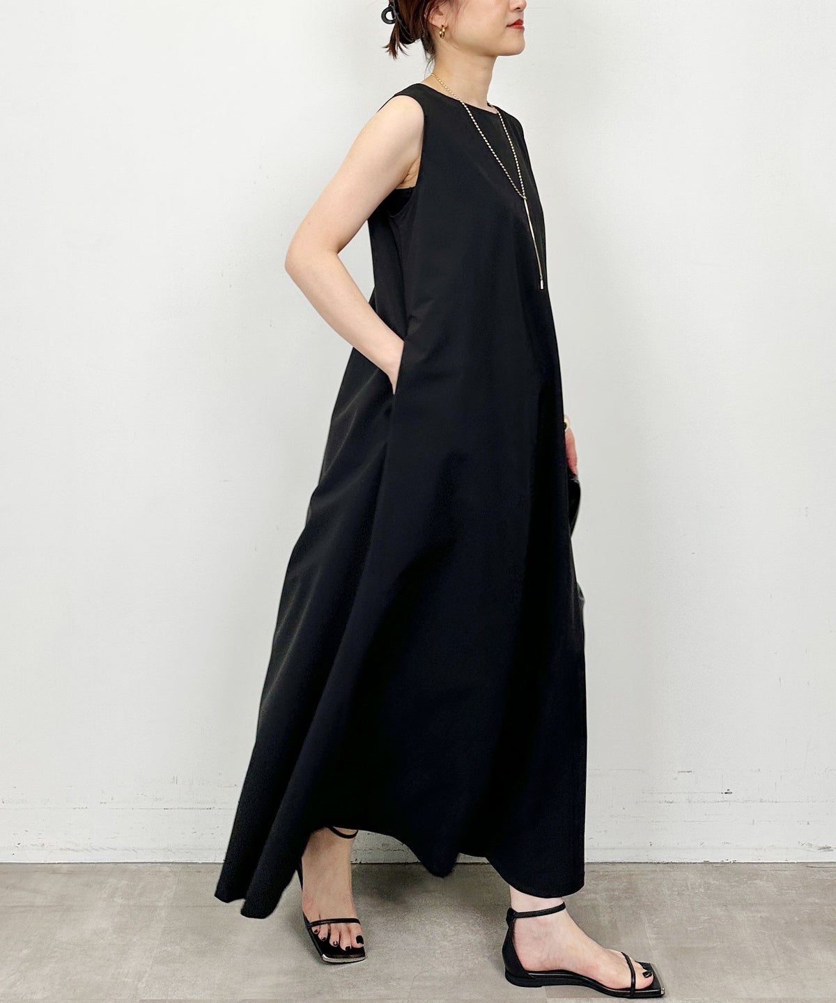 model：H164　着用サイズ：M　ブラック