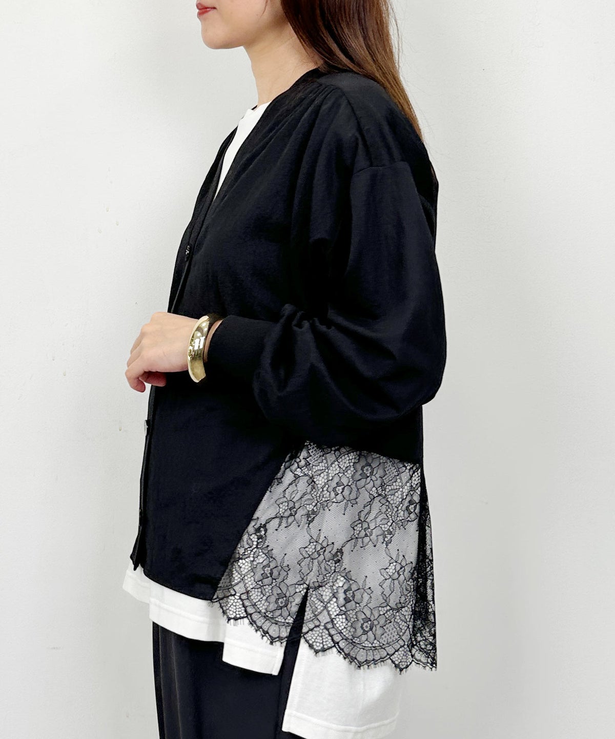 model：H164　着用サイズ：M　ブラック