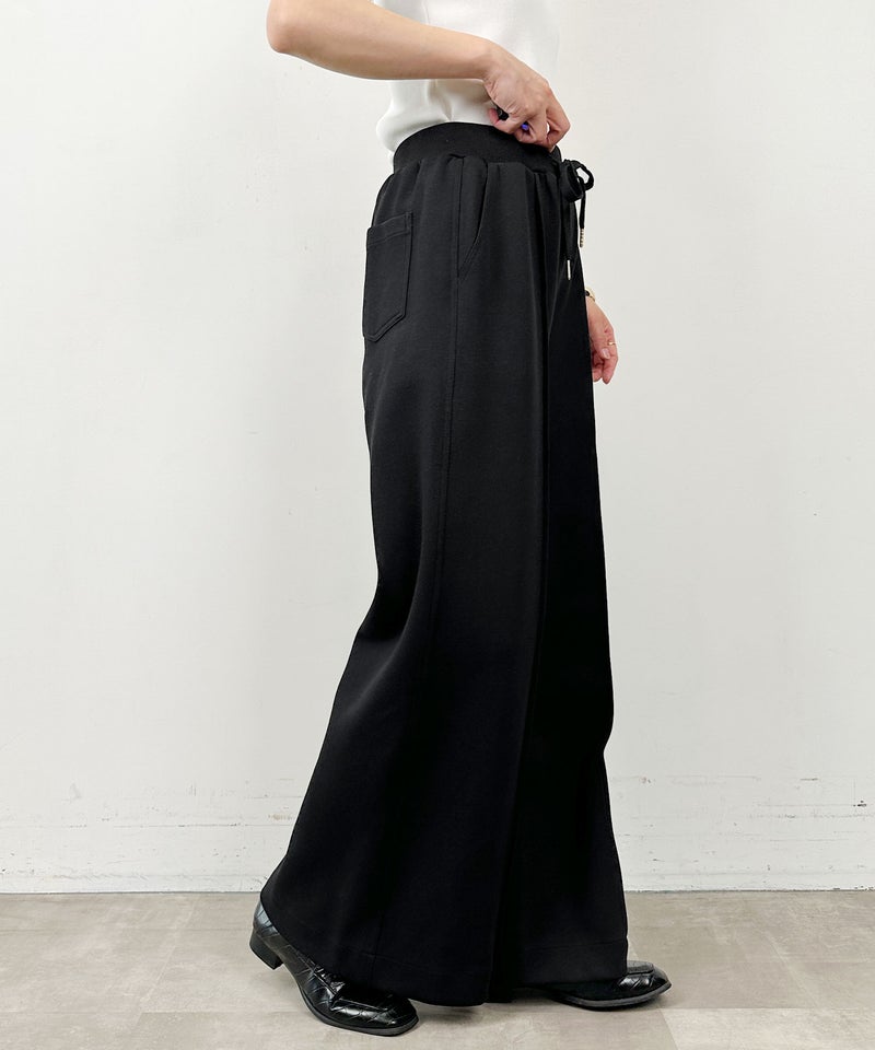 model：H164　着用サイズ：M　ブラック