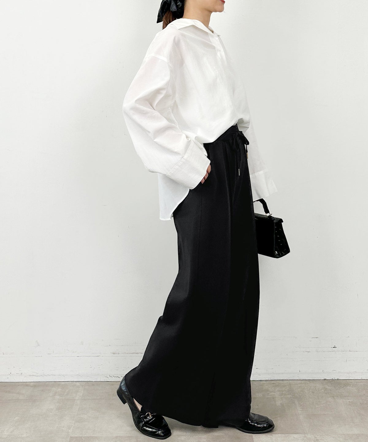 model：H164　着用サイズ：M　ブラック