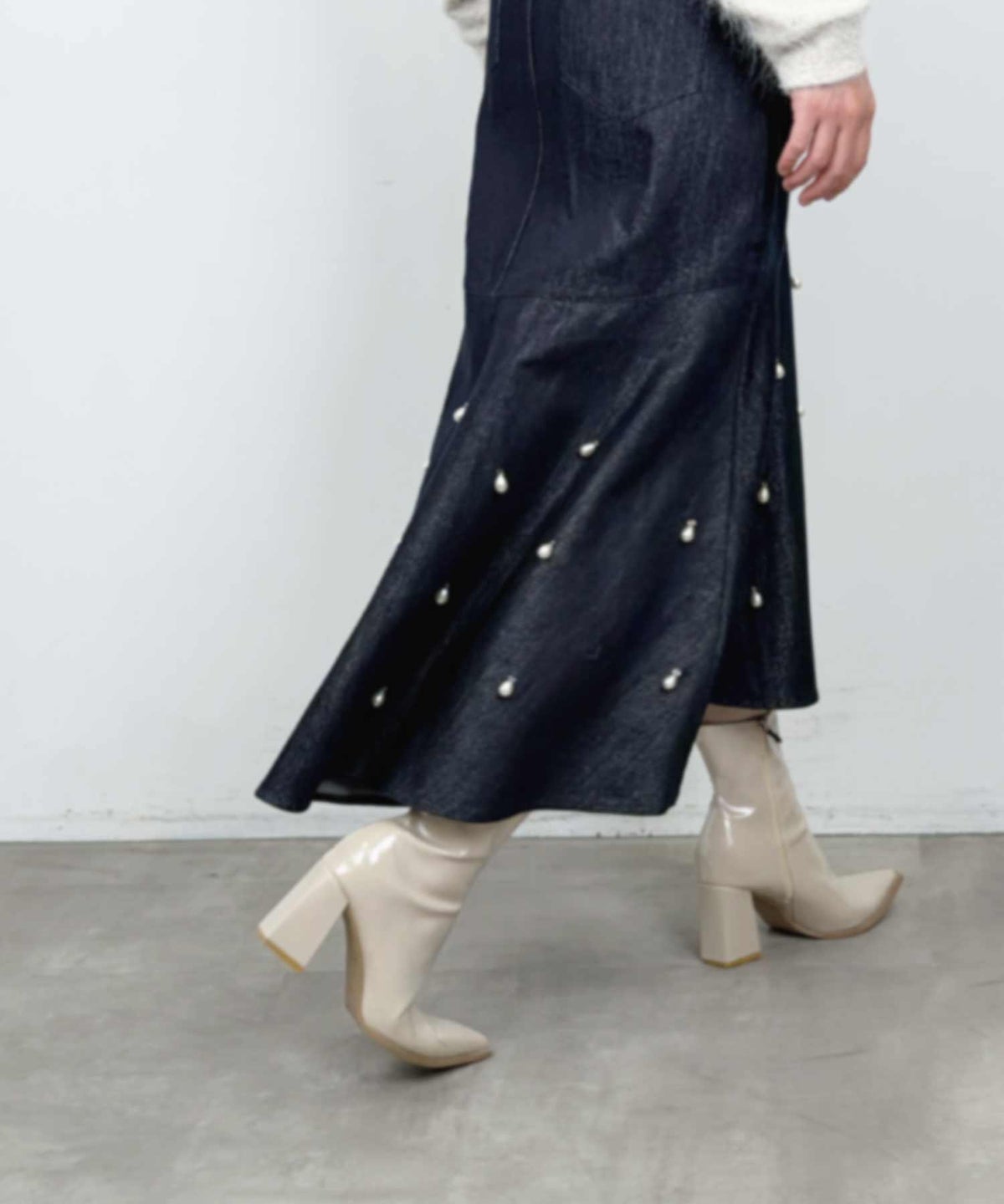 model：H164　着用サイズ：M