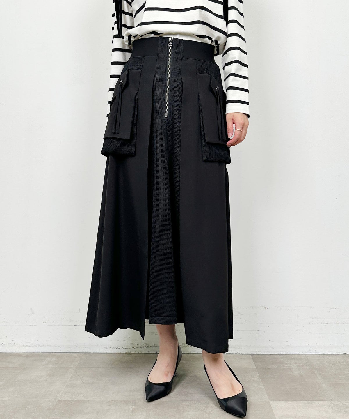 model：H164　着用サイズ：M　ブラック