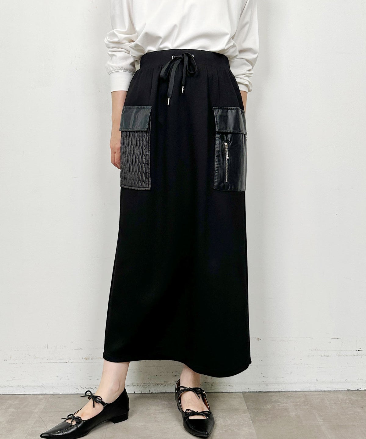 model：H164　着用サイズ：M　ブラック