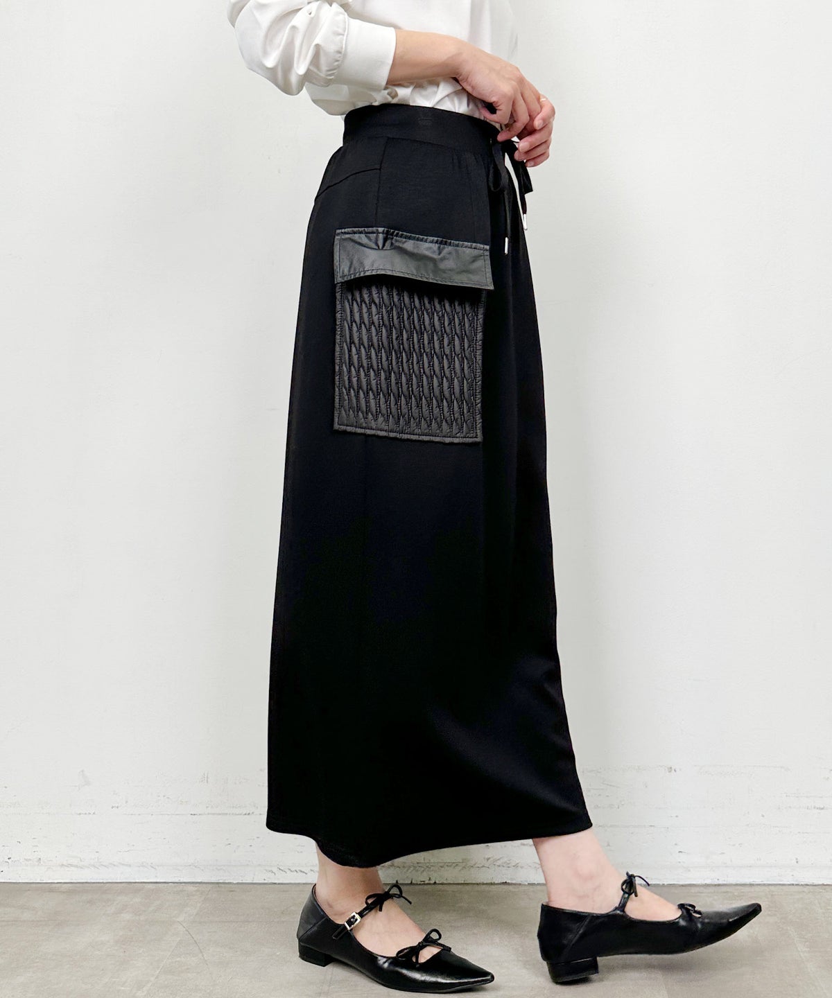 model：H164　着用サイズ：M　ブラック