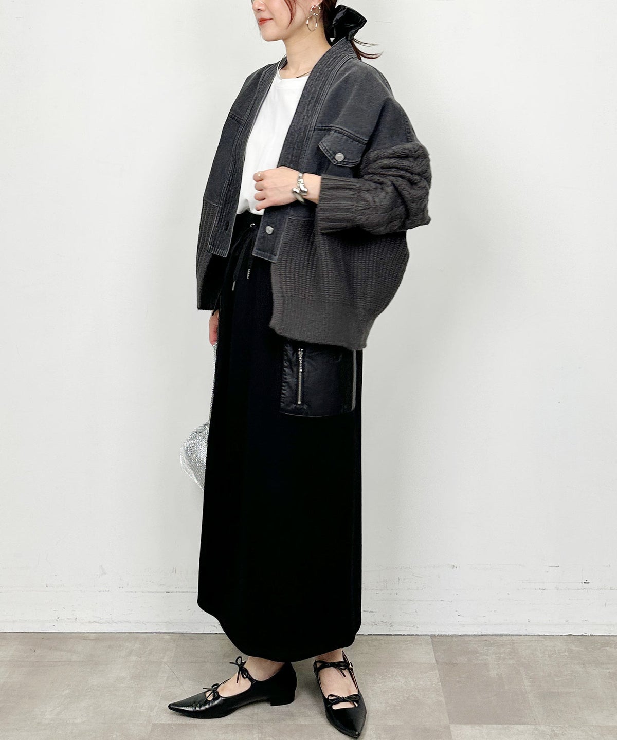 model：H164　着用サイズ：M　ブラック