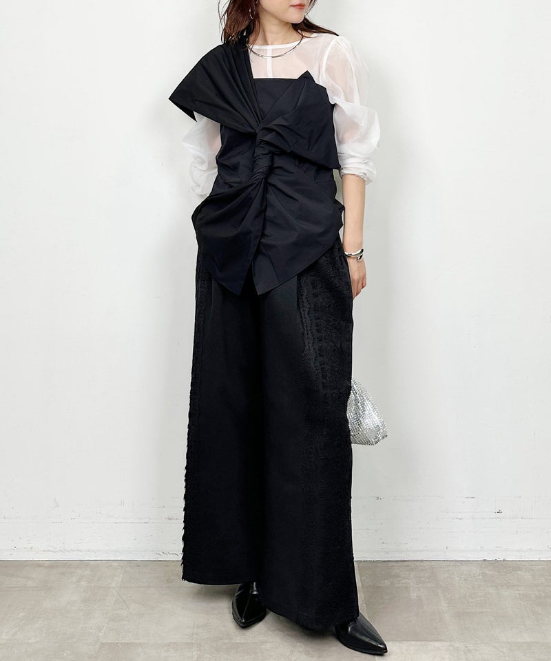 model：H164　着用サイズ：M　ブラック