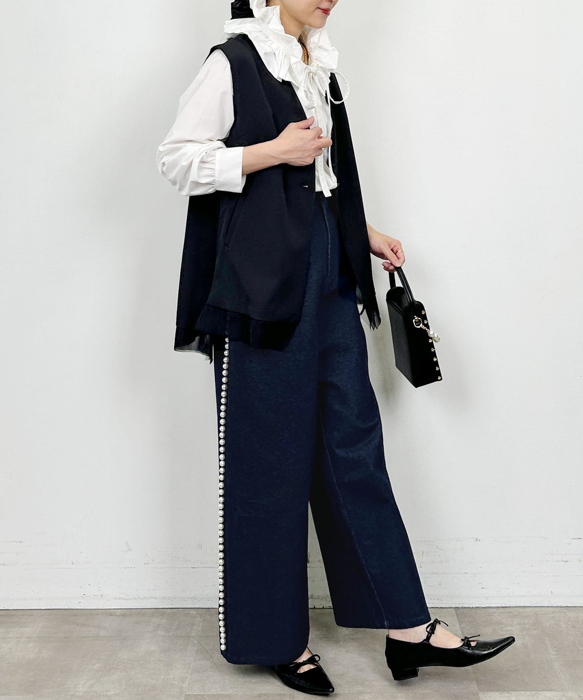 model：H164　着用サイズ：M　ブラック