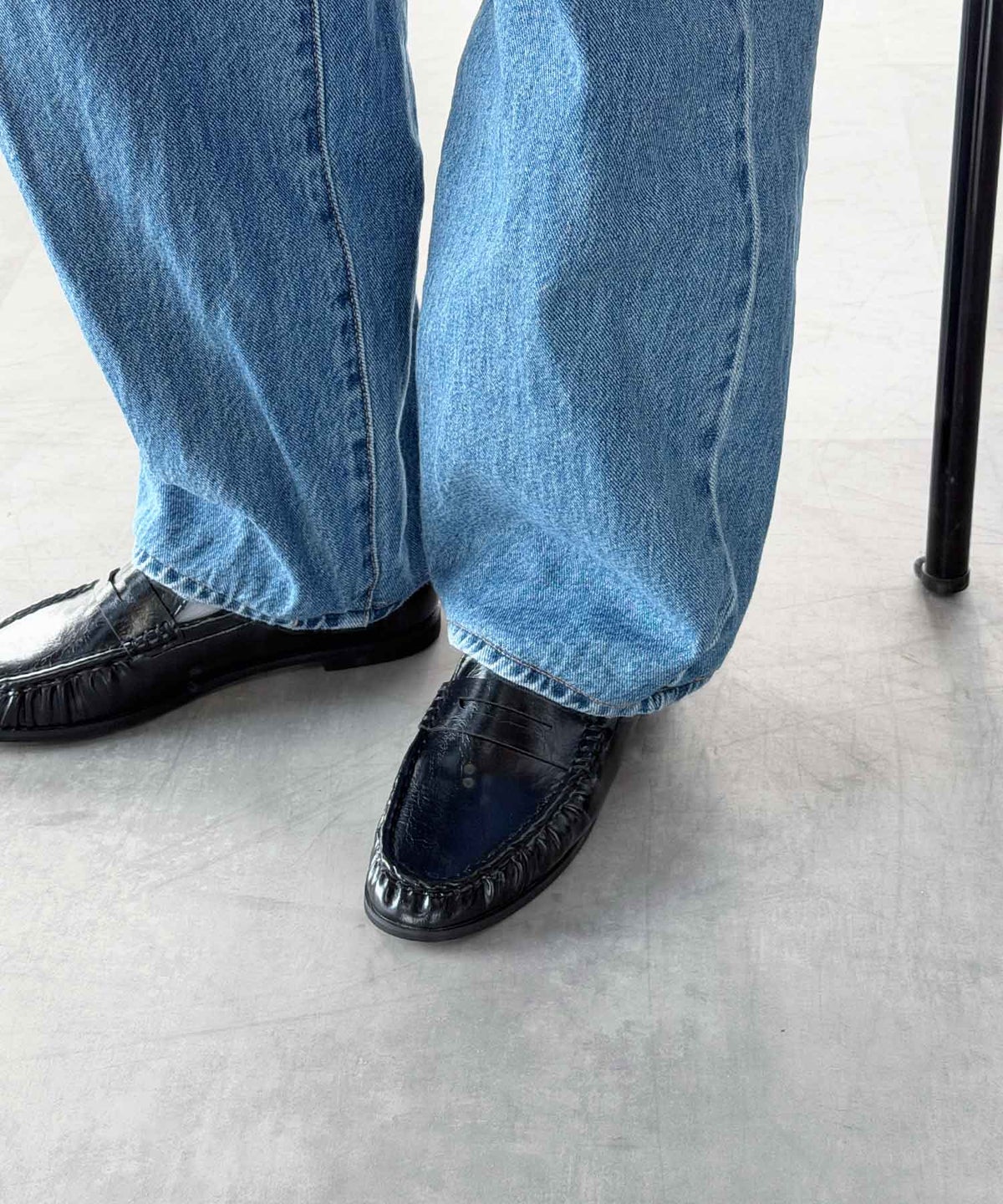 ブラック