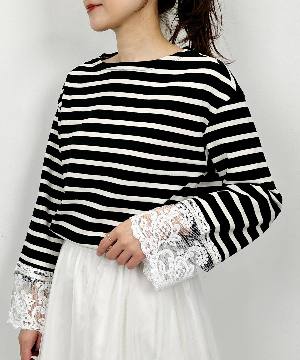 model：H164　着用サイズ：M　ブラック