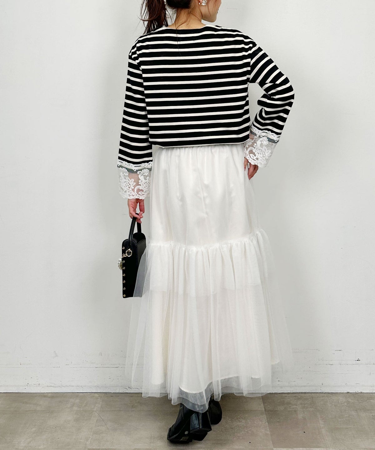 model：H164　着用サイズ：M　ブラック