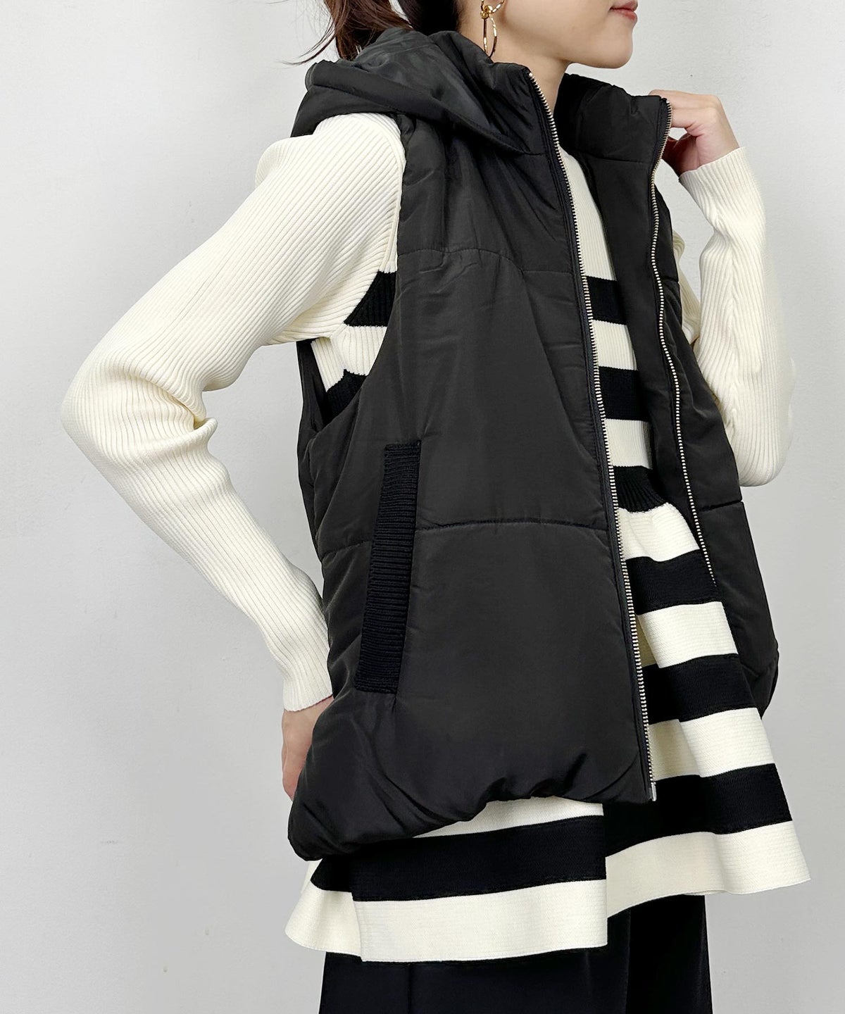 model：H164　着用サイズ：M　ブラック