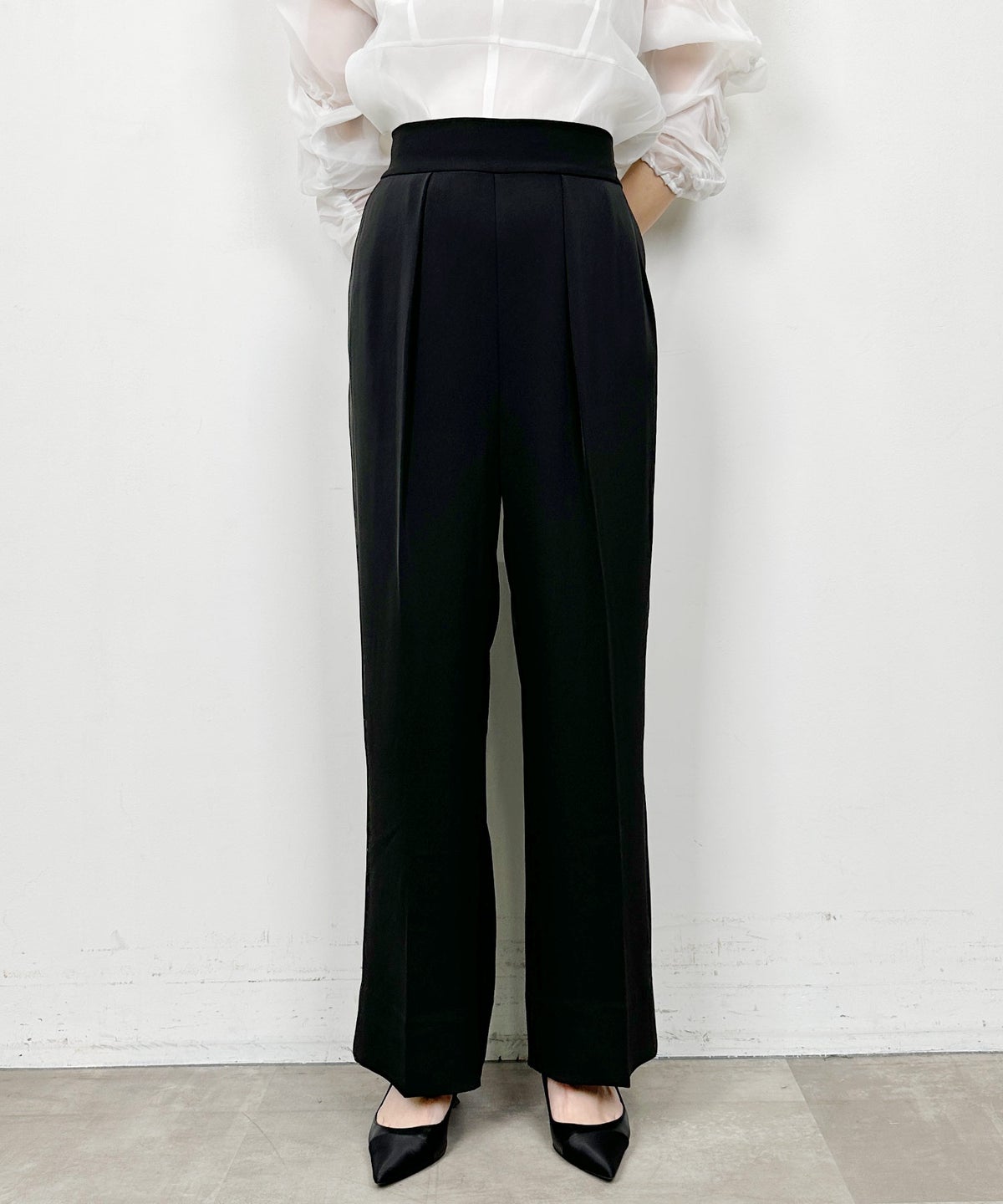 model：H164　着用サイズ：M