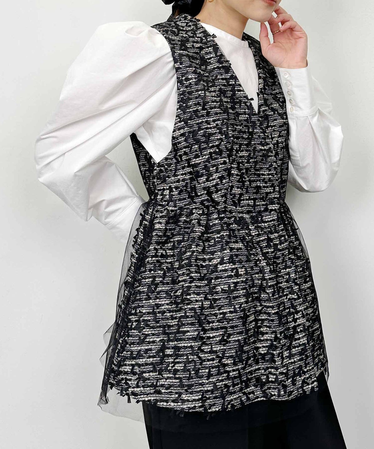 model：H164　着用サイズ：M　ブラック