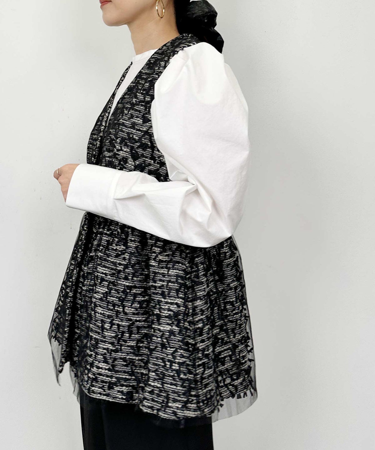 model：H164　着用サイズ：M　ブラック