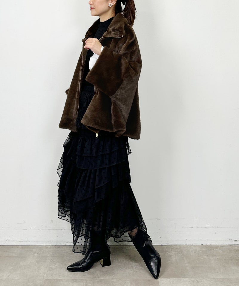 model：H164　着用サイズ：M　ブラウン