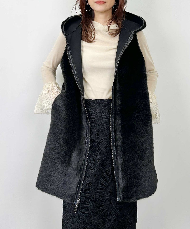model：H164　着用サイズ：M　ブラック　フェイクファー側