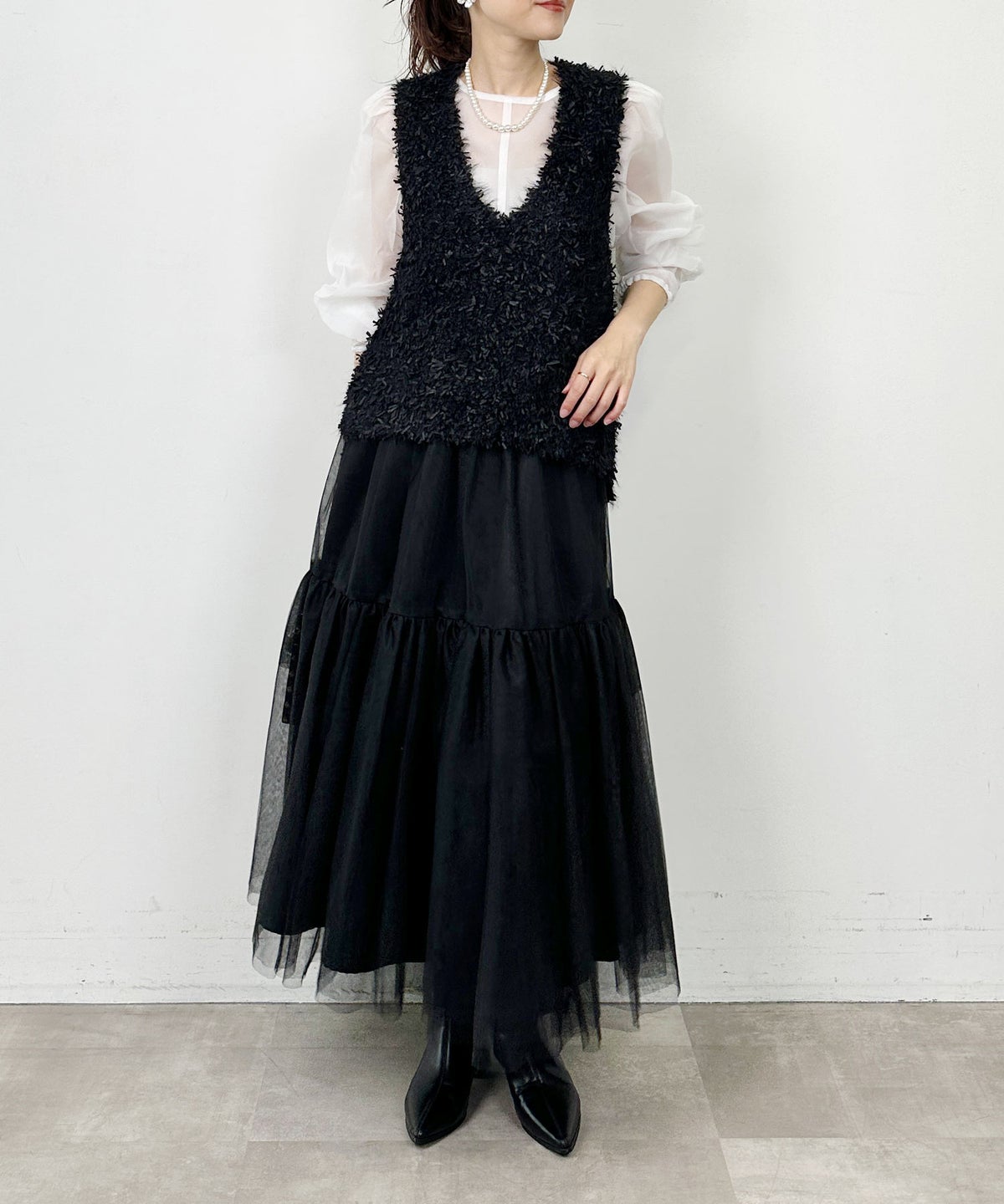 model：H164　着用サイズ：M　ブラック