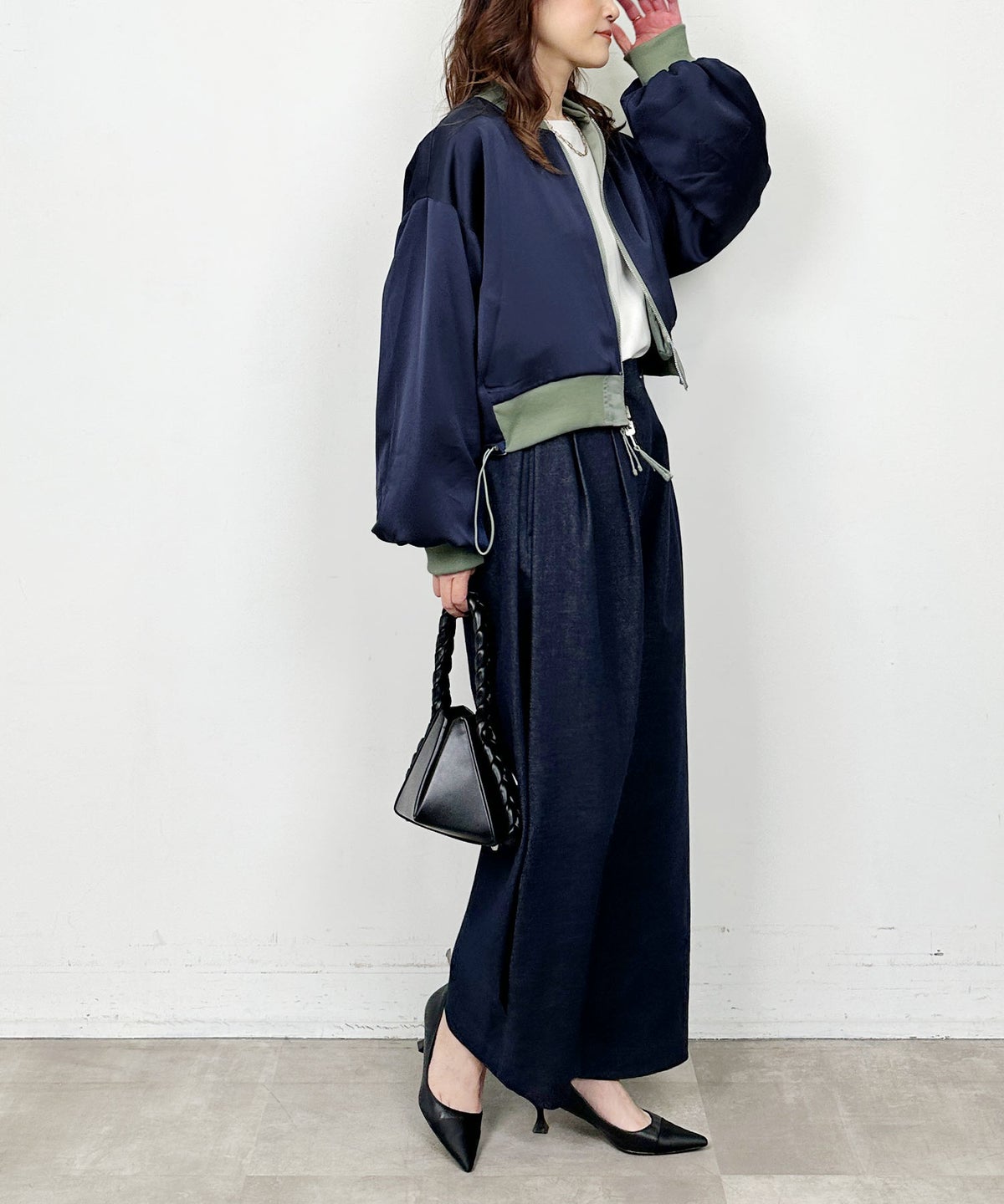 model：H164　着用サイズ：M　カーキ裏側