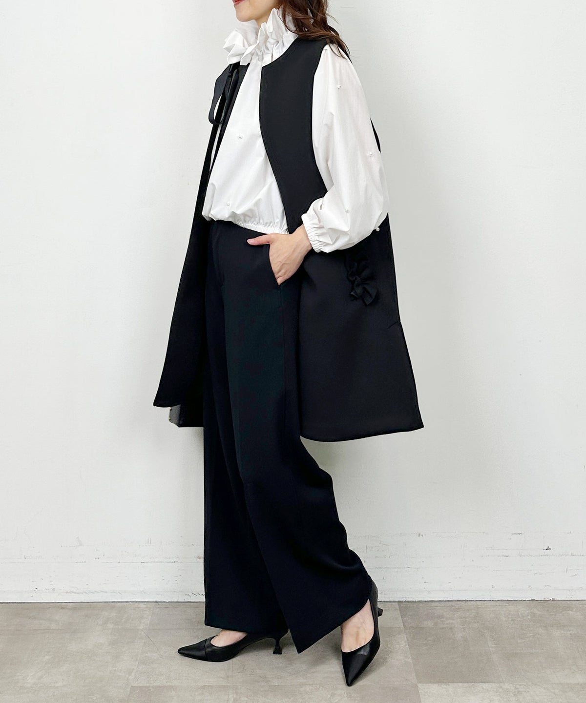 model：H164　着用サイズ：M　ブラック