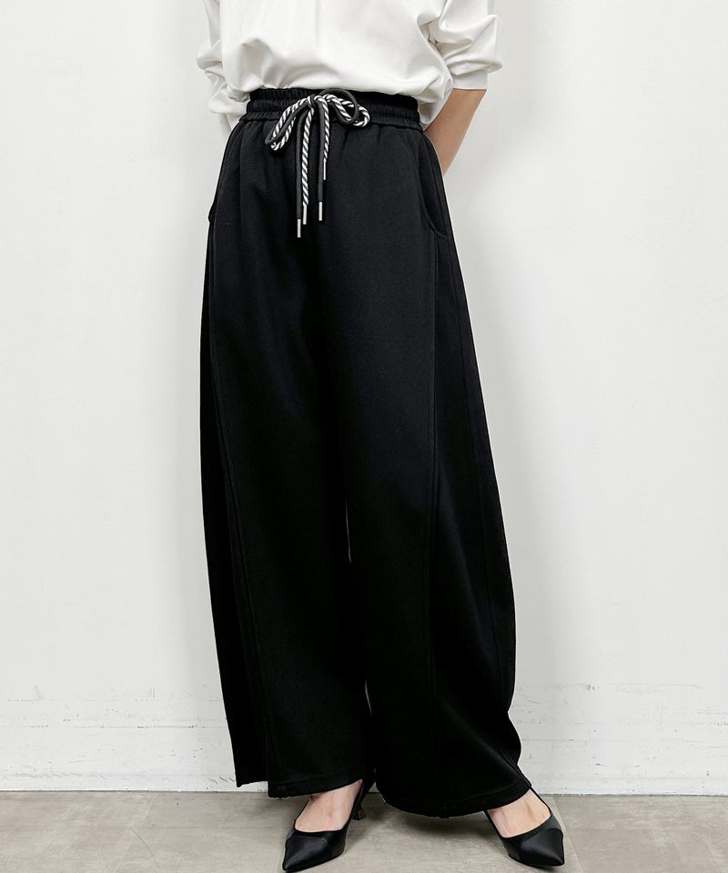model：H164　着用サイズ：M　ブラック