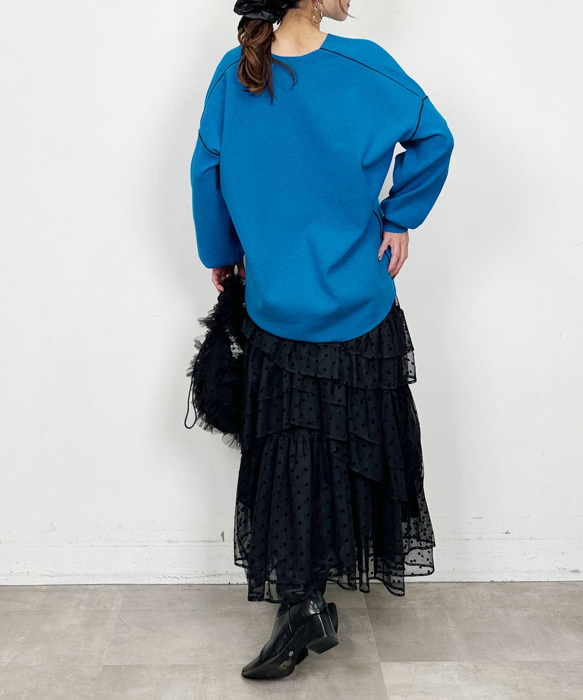 model：H164　着用サイズ：M　ブルー