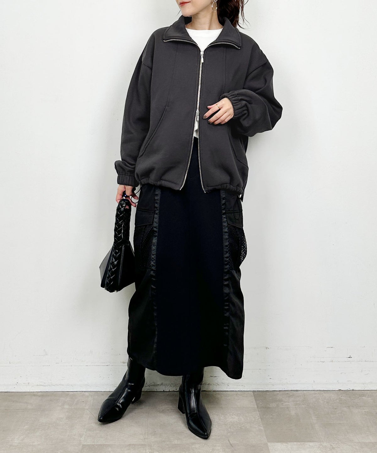 model：H164　着用サイズ：M