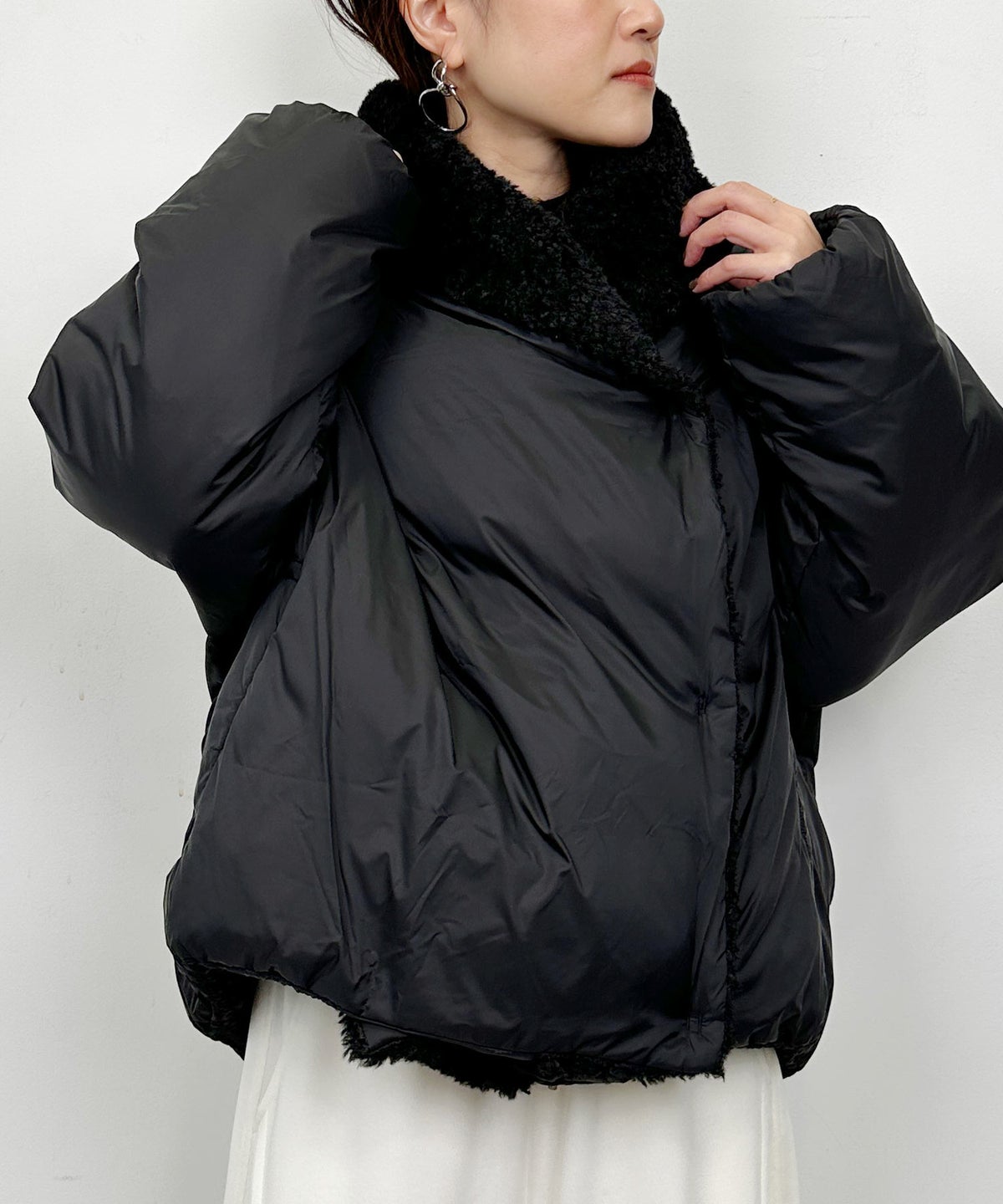 model：H164　着用サイズ：M　ブラック
