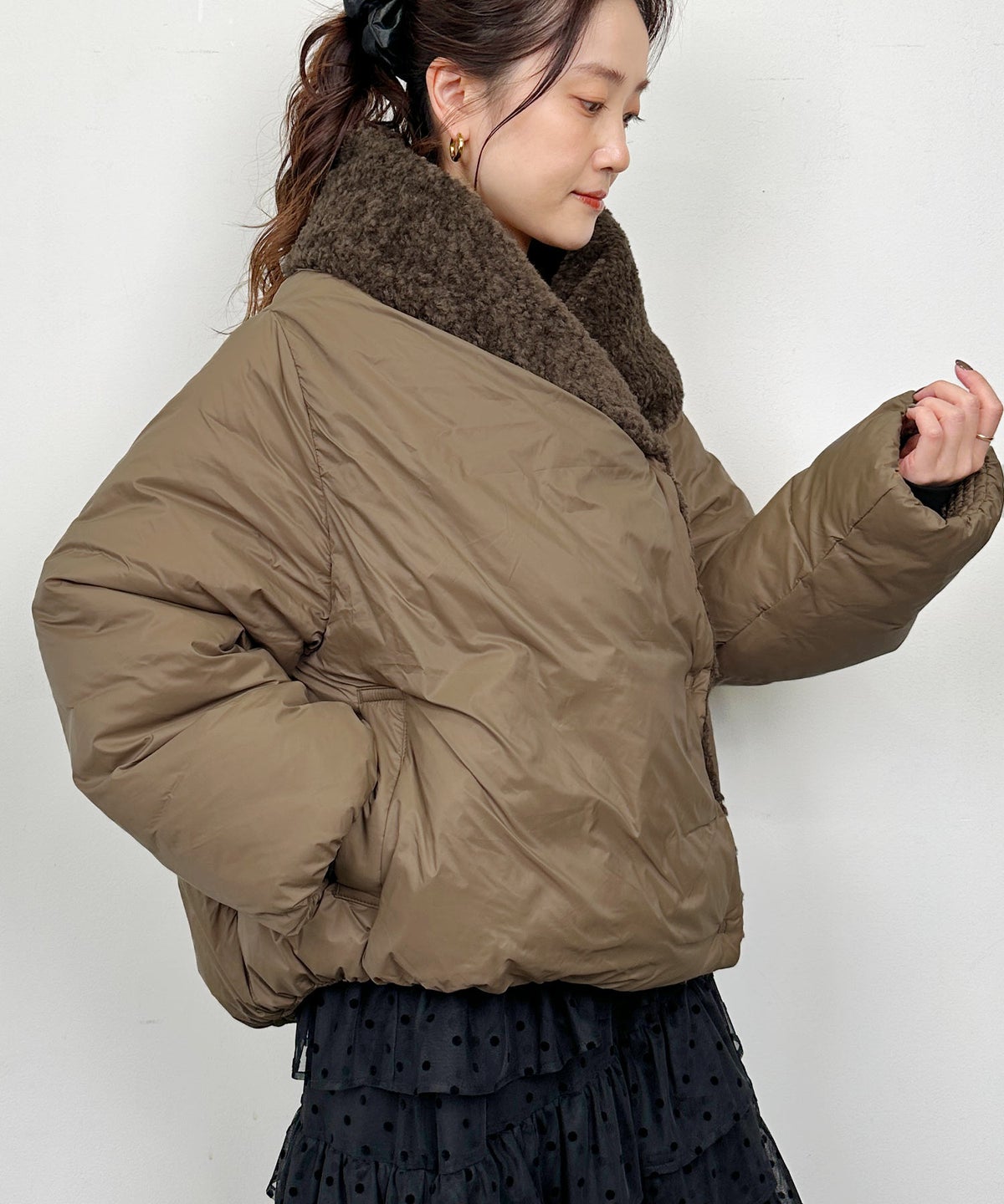 model：H164　着用サイズ：M　ブラウン