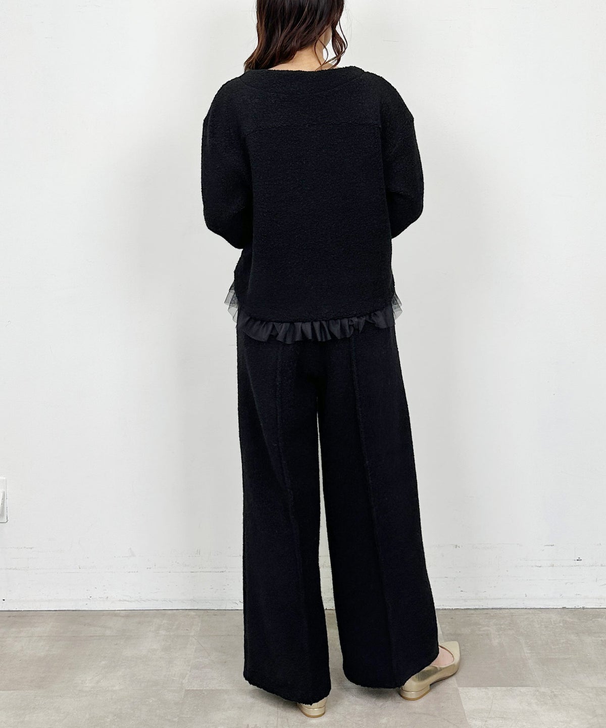 model：H164　着用サイズ：M　ブラック（セットアップ）