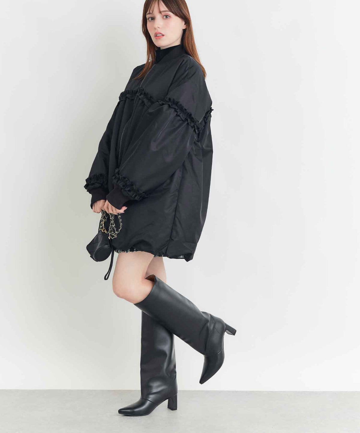 model：H160　着用サイズ：M