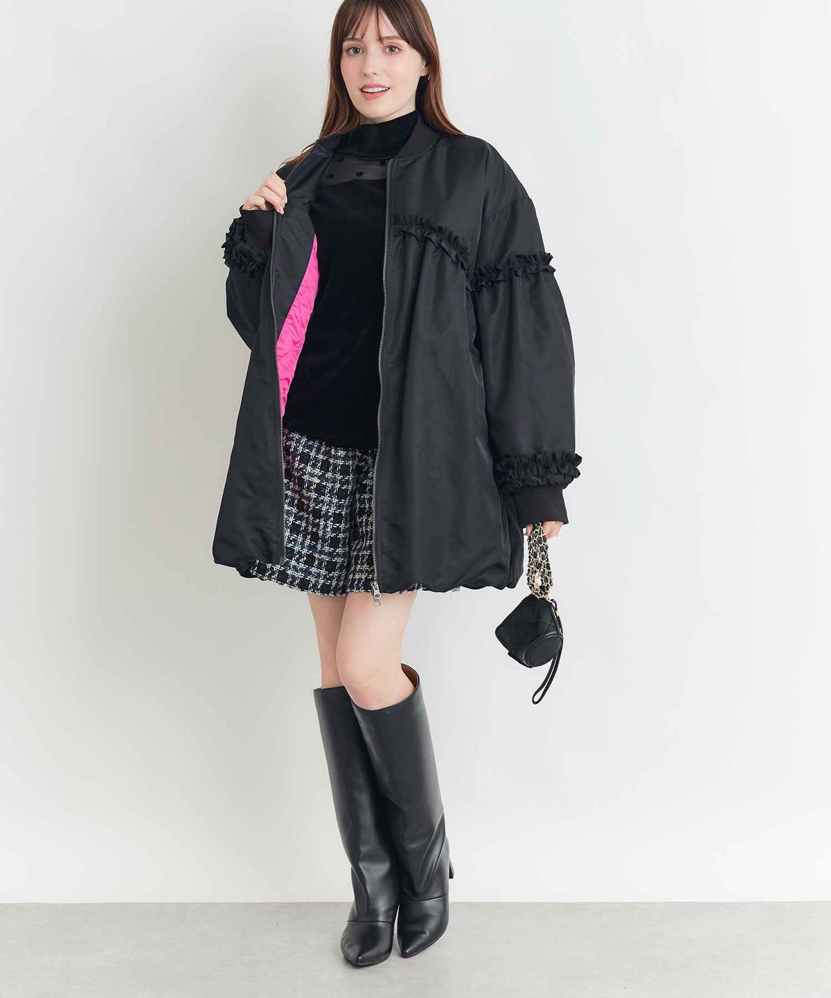 model：H160　着用サイズ：M