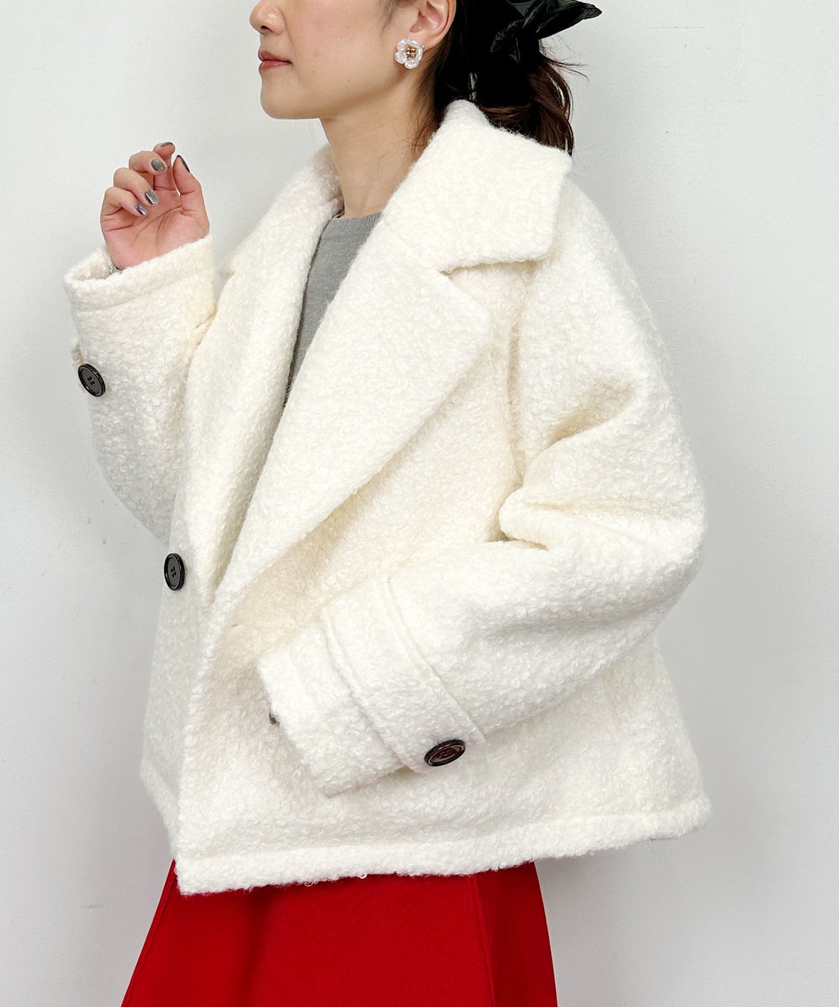 model：H164　着用サイズ：M　オフホワイト