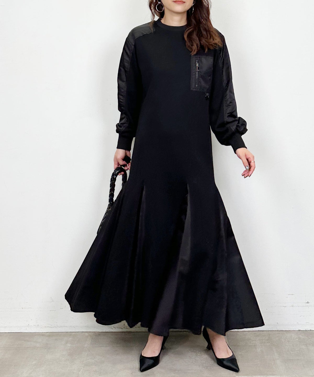 model：H164　着用サイズ：M　ブラック