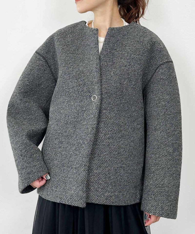 model：H164　着用サイズ：M　ブラック