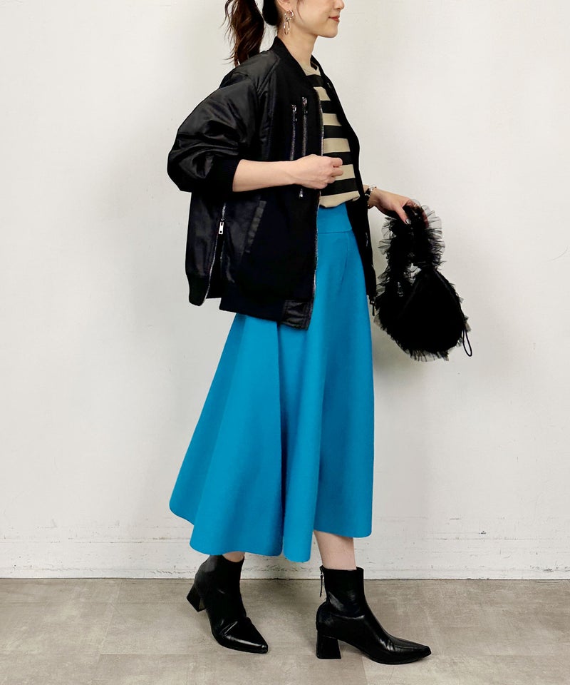 model：H164　着用サイズ：M　ブラック