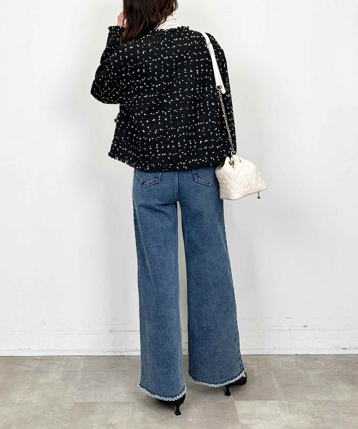 model：H164　着用サイズ：M　ブルー