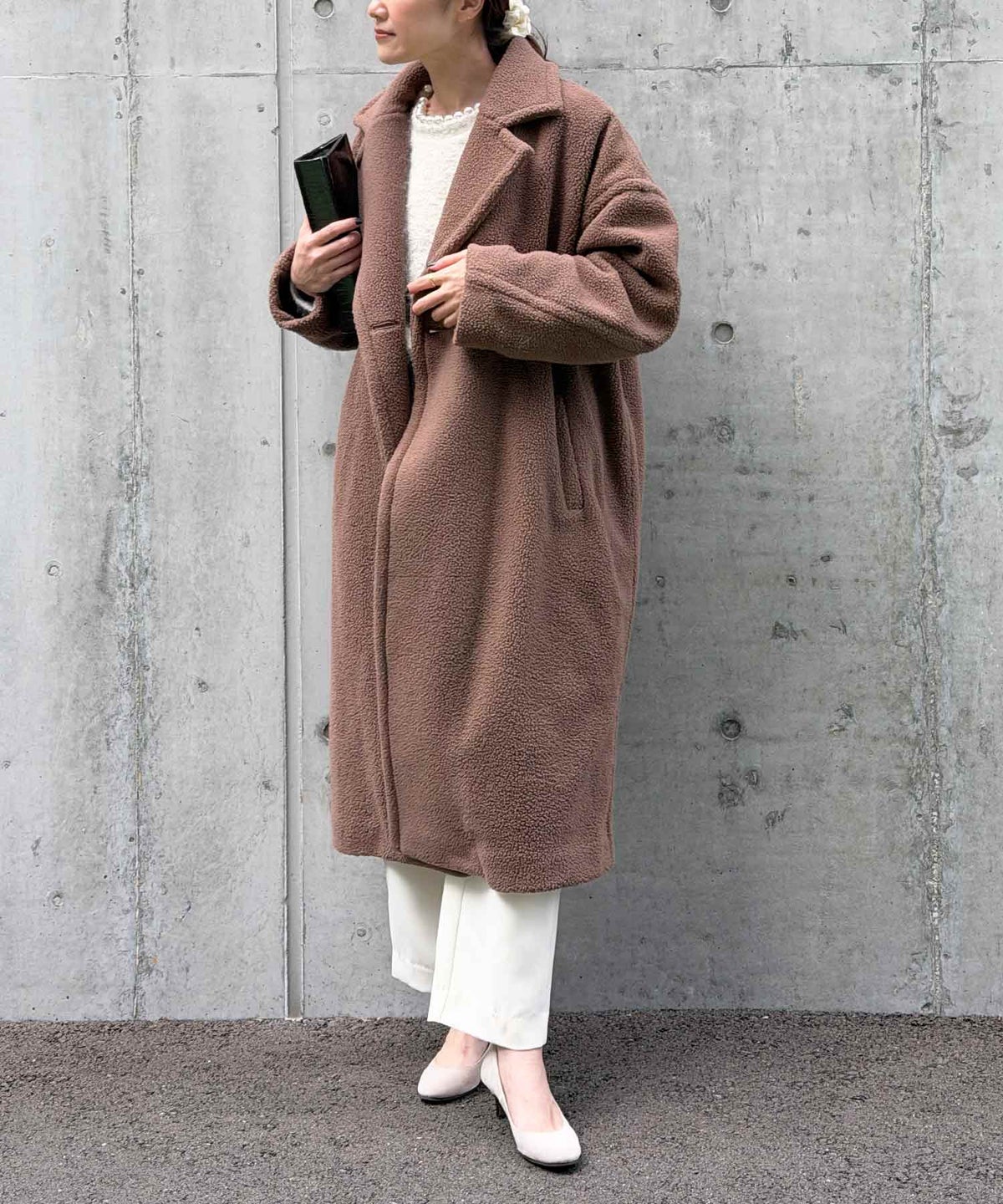 model：H164　着用サイズ：M　ブラウン